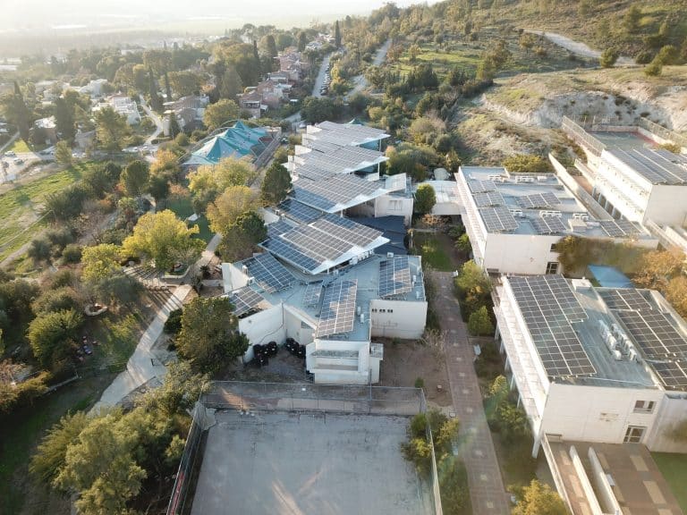 התקנות מערכות סולאריות